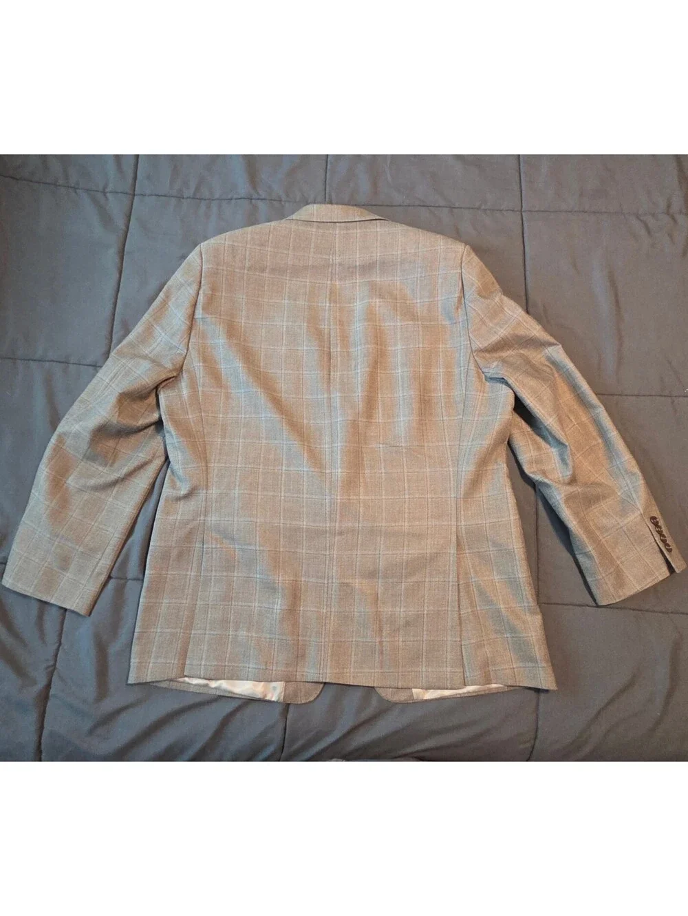 Calvin Klein Men's 46R Gray Plaid Blazer Sport Coat Two Button Jacket